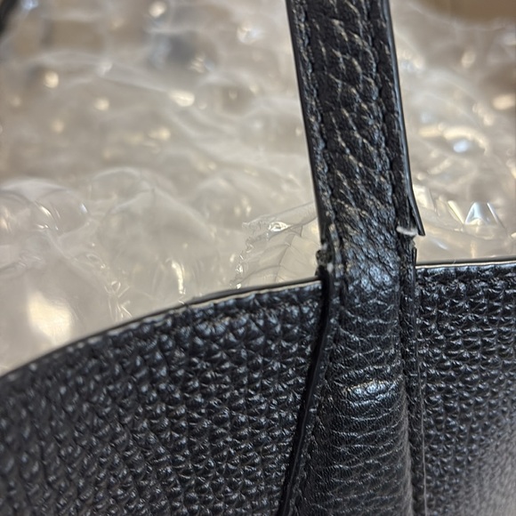 Tory Burch Perry Black large Tote Bag EUC🖤 - Picture 6 of 17